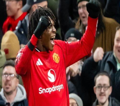 多古：我之前踢過右邊鋒，所以這對我來說并不陌生