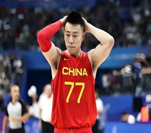 失望！5投0中，得0分球迷：男籃第一鋒線，就這水平