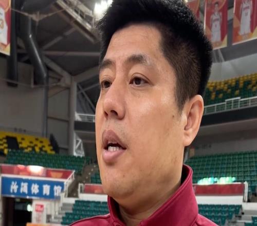 潘江：戰(zhàn)廣東要抱著學(xué)習(xí)的態(tài)度去拼，張寧腿有拉傷還需觀察