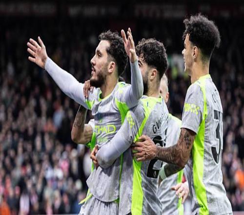 曼城客場21艱難拿下森林切爾基一傳一射配得上曼城10號球衣