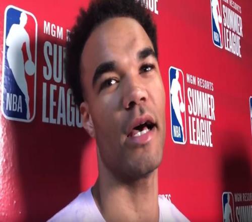 被埋沒的天才！NCAA的得分王，卻得不到培養(yǎng)，27歲被NBA淘汰！