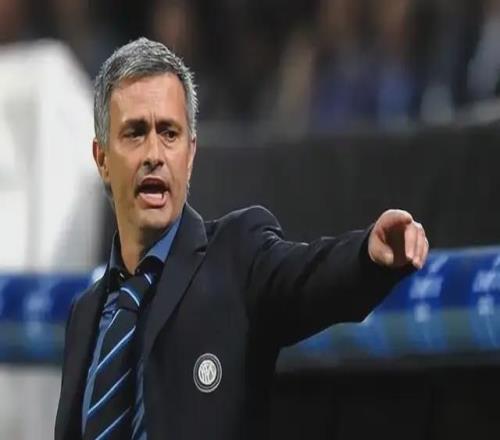 國際米蘭隊史第一個三冠王，穆帥、國米天作之合