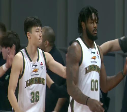 CBA四冠王爆大冷！又誕生一黑馬：攀升第六，最大功臣29分6板6助