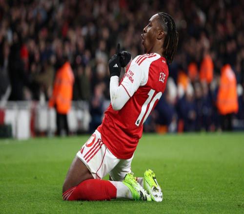 埃澤連續(xù)3年在年末英超比賽進(jìn)球，僅貝巴、凱恩曾連續(xù)4年破門