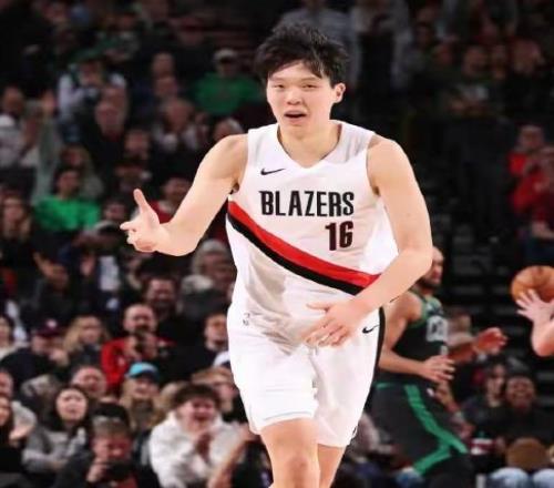 楊瀚森只得3分，但他進(jìn)步已經(jīng)非常明顯，是一個(gè)成熟的NBA輪換！