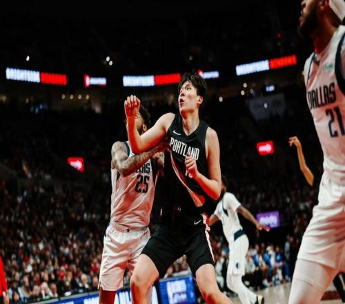 得分掛零，楊瀚森背靠背連續(xù)出場(chǎng)，10分鐘僅得1助1失誤2犯