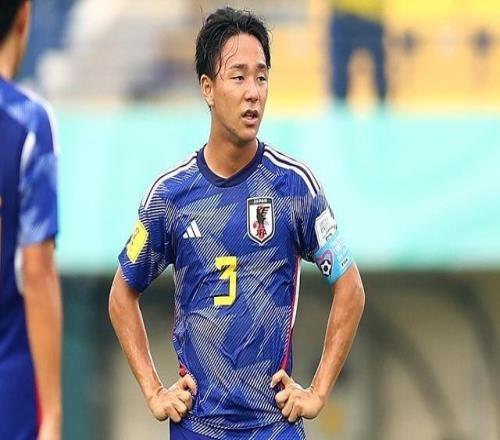 日本足球有多離譜他們沒踢過國內(nèi)頂級聯(lián)賽，卻成功加盟德甲勁旅