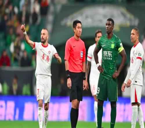 法比奧入圍年度值得記住球員：大四喜奪最佳射手多次為球隊(duì)落淚