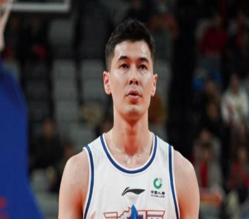 郭艾倫傷停！新疆大勝?gòu)V州結(jié)束4連敗阿不都18+10+7齊麟15分