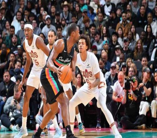 文班26+14馬刺遭騎士交鋒7連殺阿倫27+10福克斯復出13中4