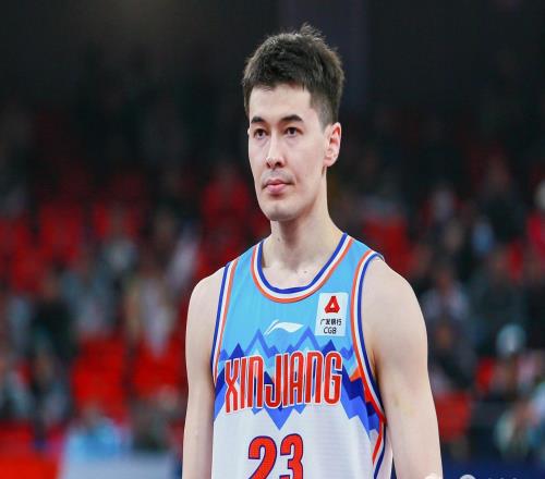 拼盡全力！阿不都沙拉木系列賽2場場均20分7.5板外加1.5搶斷1帽