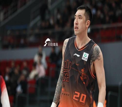 山東高速8878戰(zhàn)勝山西男籃，邱彪直言贏球關(guān)鍵是籃板
