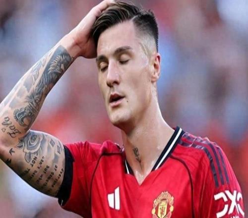 曼聯鋒線換人換了個寂寞球迷對7370萬鎊前鋒十分不滿