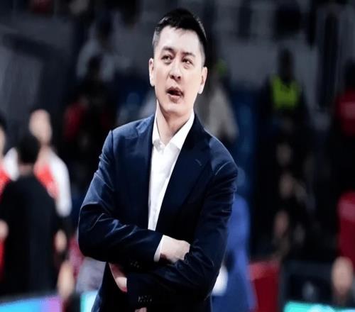 踩場采訪！楊鳴直指賽程緊密+談威爾斯傷情！弗格金金感嘆回遼！