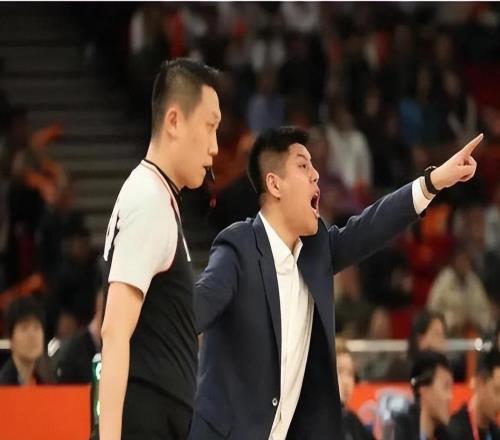 山西男籃為何與上賽季判若兩隊原來，幕后高人離開了