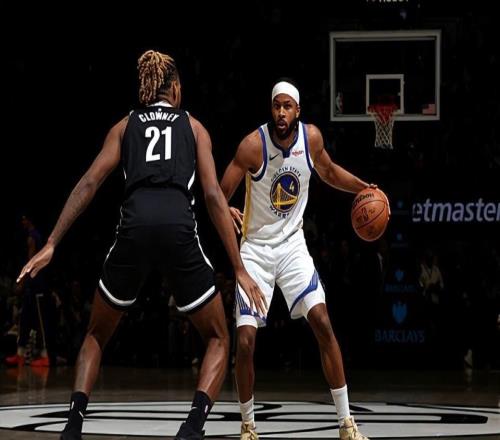 又一次打出災難表現，勇士應該讓側翼新星去板凳席上清醒清醒