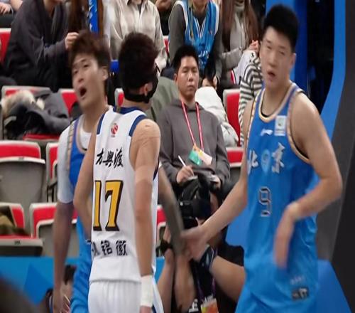 一場9185，給廣東隊送上大禮，CBA爭冠熱門首敗，讓出榜首！