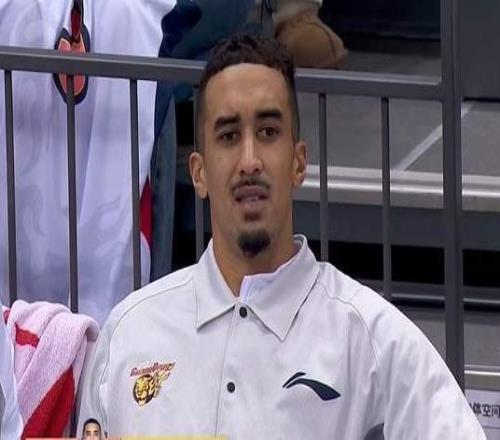 廣東強援傷勢曝光，杜鋒松了一口氣，下一場對陣北京男籃責任巨大