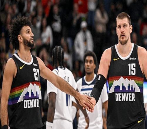 年薪5522萬，聯盟第一人受傷倒下！西部格局改變，MVP又有懸念了