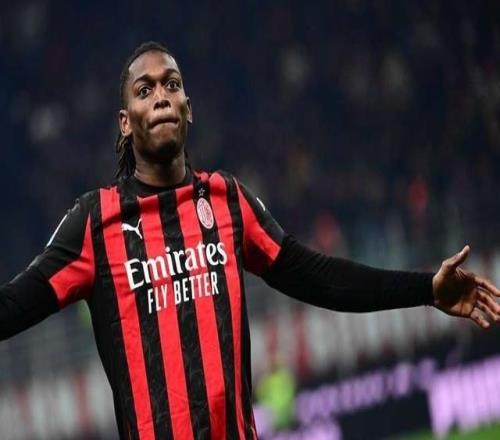 迪馬：萊奧繼續(xù)參加米蘭合練能出戰(zhàn)下輪聯(lián)賽，加比亞單獨(dú)訓(xùn)練