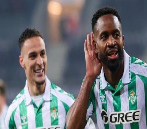 世體：巴坎布&里卡多與貝蒂斯合同今夏到期，或在冬窗提前離隊