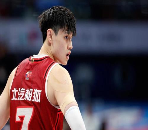 CBA官宣！曾凡博完成注冊，元旦大戰(zhàn)首鋼對陣廣東