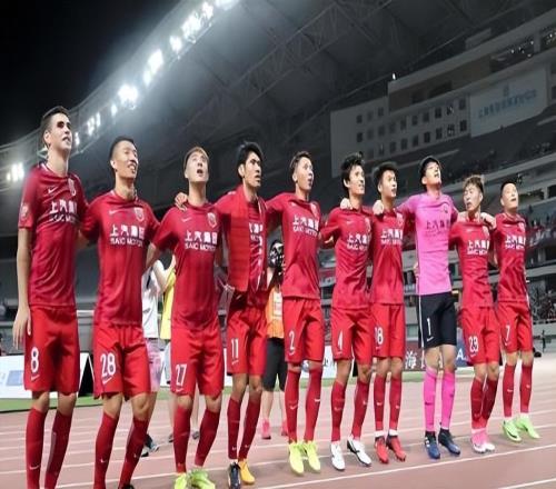 為何有實力的本土強援都被上港鎖定申花一個也搶不到，引發(fā)熱議