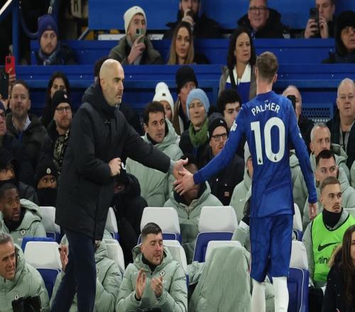 藍軍球迷狂噓馬雷斯卡換下帕爾默：你根本不知道自己在做什么