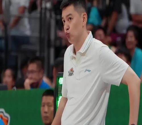 遼寧球迷心碎了！遼寧直指暫無換外援計劃，這四外打強隊毫無貢獻