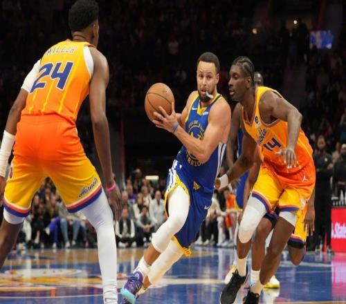 格林10+8+12庫里5記三分，黃蜂后場雙槍空砍60分，勇士交手7連勝