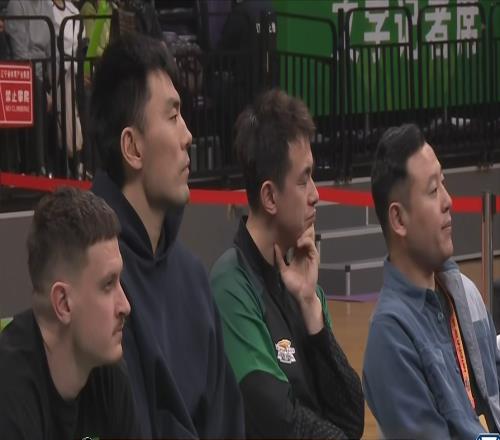 4連敗遼寧傳3壞消息！繼偉復(fù)出無望，大牌又消極怠工，楊鳴還得輸