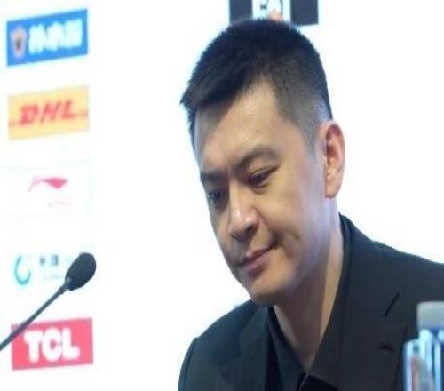 楊鳴：大比分輸球對不起球迷的支持，目前沒有更換外援的計劃