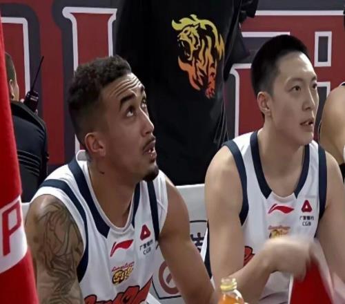 CBA最新消息！廣東男籃又傷主力，遼寧無換外援計劃新疆官宣裁員