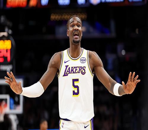 先發(fā)中鋒的斗志都已經(jīng)沒(méi)有了！湖人接下來(lái)將會(huì)遇到更大的麻煩