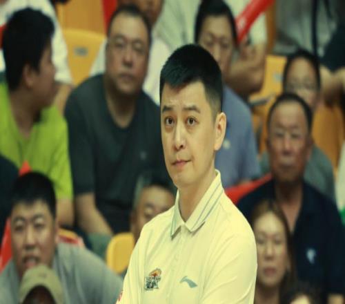 楊鳴主動向球迷道歉！暫時沒有換外援的計劃，能進季后賽嗎