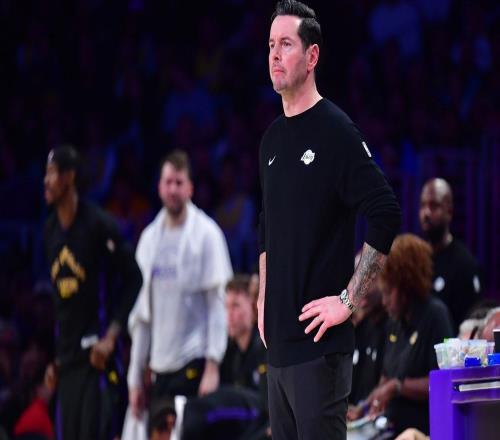 東契奇被問是否應讓詹姆斯更多持球以減少湖人失誤時，回答很干脆