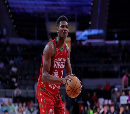 得分能力其實相當不錯，火箭二隊先發中鋒似乎仍有潛力可以挖掘