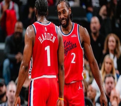 小卡45+7末節(jié)20分快船大勝爵士奪6連勝哈登20+7李凱爾22+8