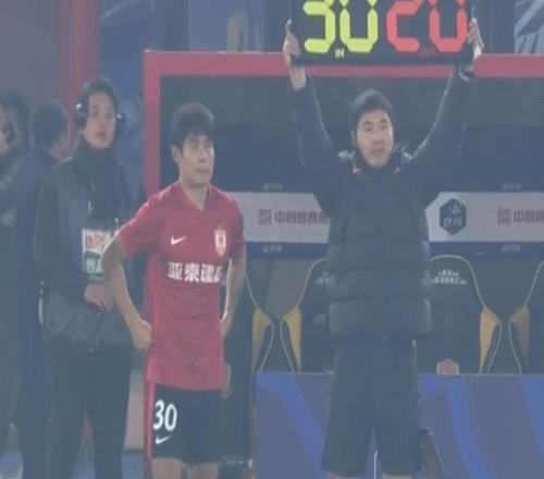 博主：原長春亞泰后衛孫沁涵加盟深圳青年人一事已敲定