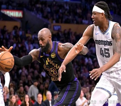 湖人難掩3問(wèn)題，雷迪克談棄用艾頓攤牌！詹姆斯該夸，一人要重用