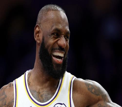 湖人128121灰熊球員評(píng)價(jià)：5人優(yōu)秀，2人及格，2人低迷