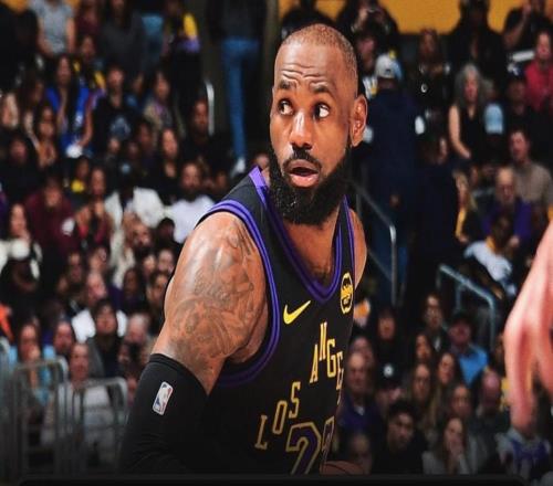 傳奇，詹姆斯砍31分9板6助，成為NBA首位41歲后砍30+得分球員