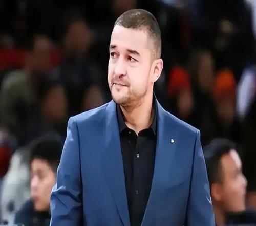 重磅消息！新疆男籃連夜開會，疆媒：劉煒下課倒計時，候選人出爐