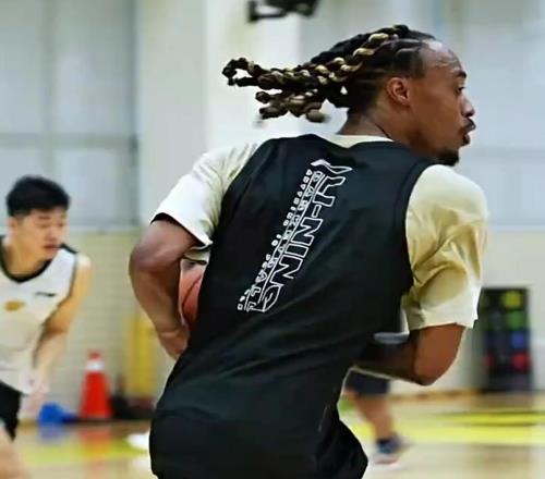 廣東隊(duì)傷病情況更新！張昊68月恢復(fù)崔永熙和麥考爾年后復(fù)出