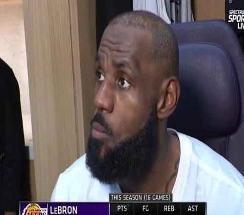 詹姆斯：東契奇是最優秀的四分衛之一，而我也是一名相當不錯的接球手