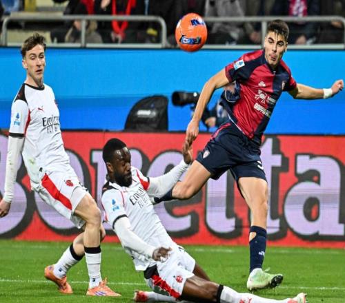 10！23！足壇瘋狂一夜，米蘭登頂，C羅落敗，朗斯狂勝