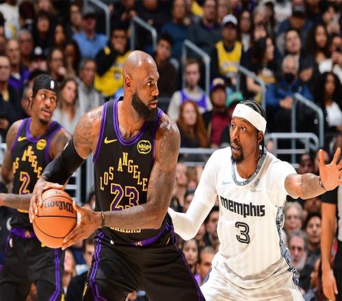 淚目！41歲詹皇轟31+9+6再創神跡：湖人關鍵時刻11勝0負真猛