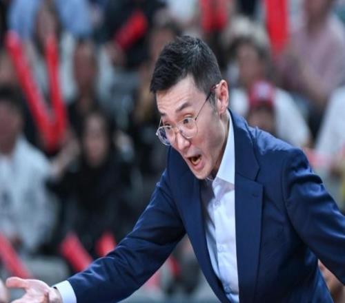 正式確定！新疆男籃更換主帥，劉煒下課