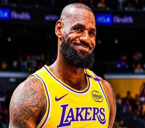 31分9板6助！就在今天，3項前無古人的NBA紀錄被老詹達成了