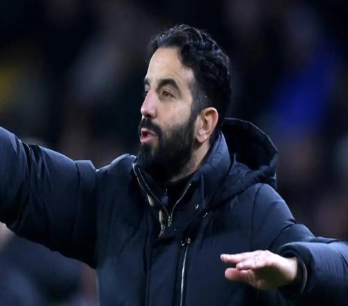 名記：阿莫林拒絕回答轉會相關問題，內部或已存在矛盾